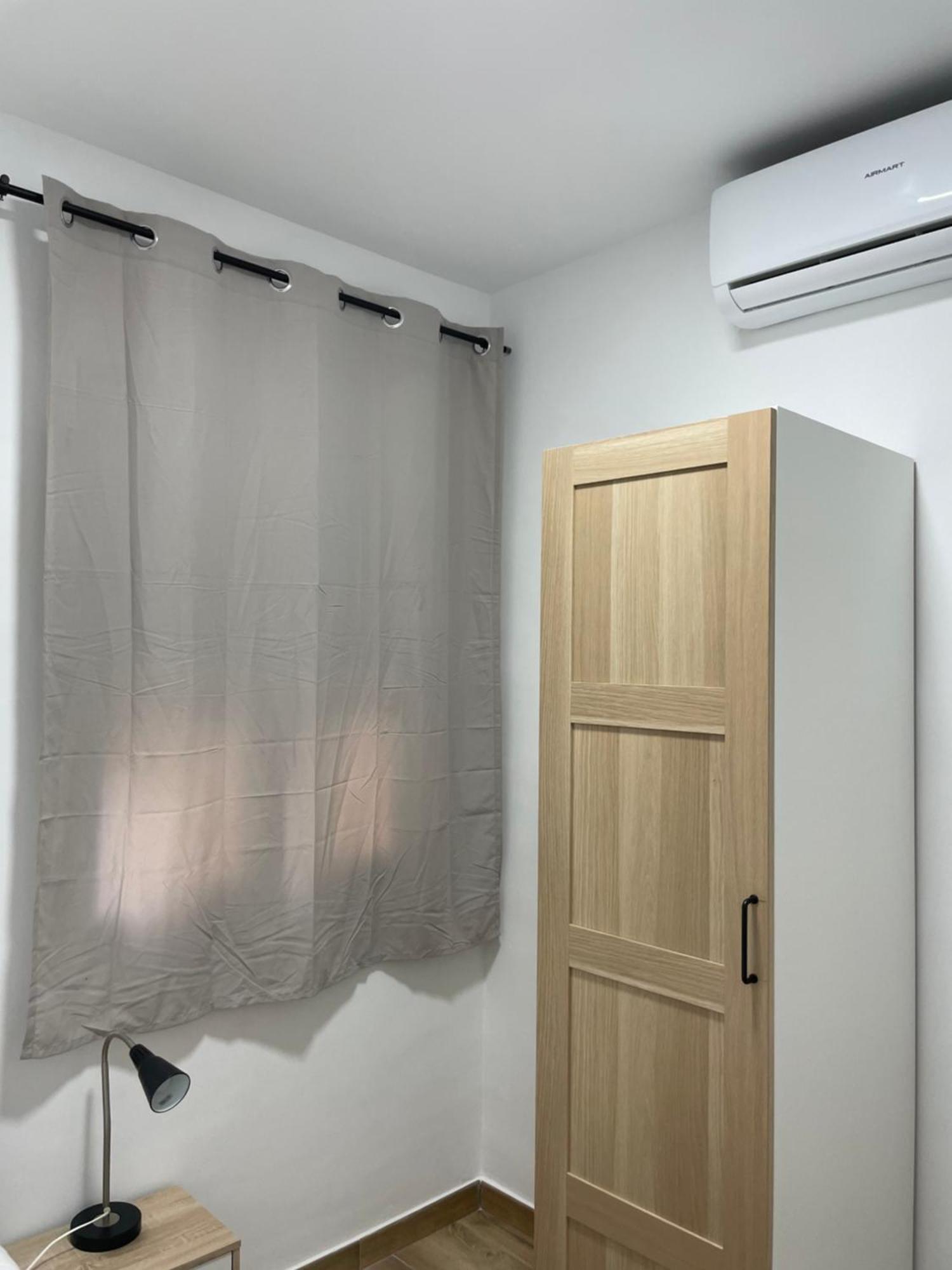 Apartamentos Tarradellas Sants Estacio برشلونة المظهر الخارجي الصورة