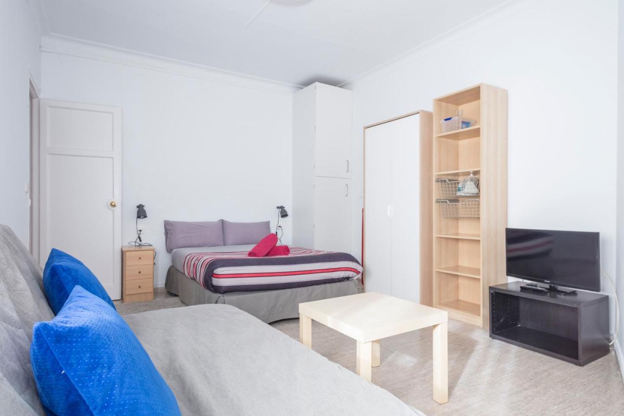 Apartamentos Tarradellas Sants Estacio برشلونة المظهر الخارجي الصورة